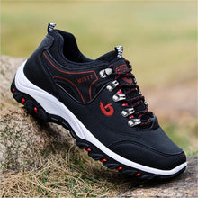Load image into Gallery viewer, ELGEER 2019 Hot Spring Autumn Men Casual Shoes New Arrival Ventilation Fashion Sneakers Outdoors Tourism Men Shoes
