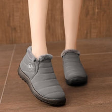 Load image into Gallery viewer, Men Boots Winter Waterproof Men Shoes Warm Fur Snow Boots Plush Inside Shoes Black Winter Boots For Men Plus Size Mans footwear