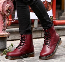 Load image into Gallery viewer, Unisex ankle Boots men shoes woman BIG SIZE  leather boots motocrycle classic England style  male work safty shoes